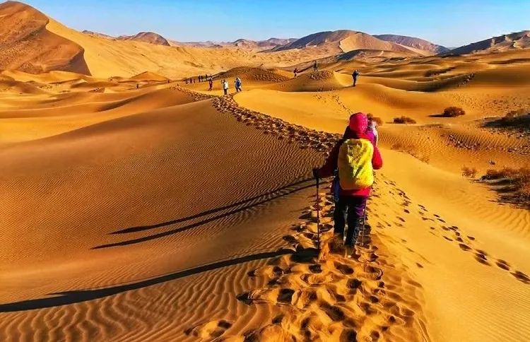 武威头道槽 腾格里沙漠“九道槽”的“第一槽”