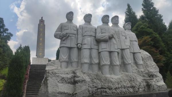 忠堡大捷所在地老村支书追忆红军优良传统:吃了红苕粑粑给钱