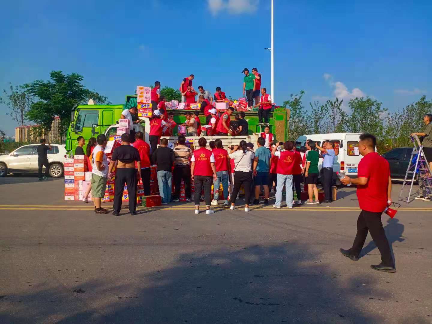 洪水无情 网信有爱 商丘网信系统53万余元物资分批驰援灾区