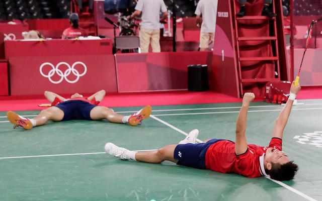 第18金！中国羽毛球队收获首金 包揽混双冠亚军