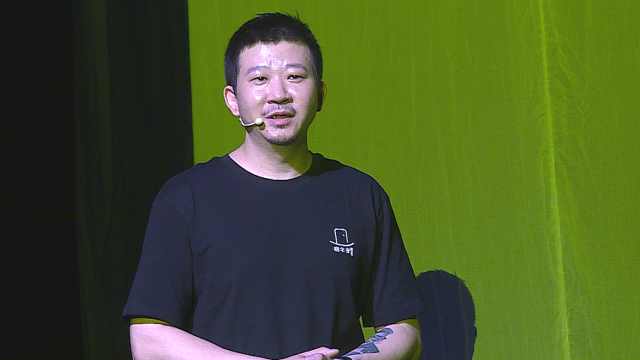 饶晓志发起晓年青剧团，集结人才“嬉皮笑脸搞戏剧”
