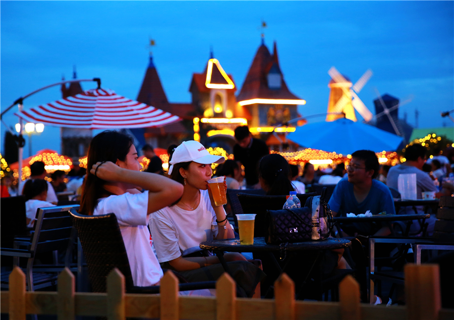 今夏网红必打卡，欧乐堡网红烟花啤酒节狂嗨启幕！