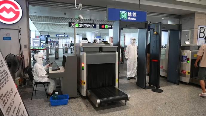 上海地铁2号线浦东国际机场站工作人员全员核酸检测