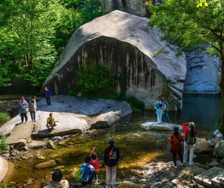 三川叫河無冬歷夏不離灶火欒川叫河鎮天河大峽谷把你的夏天開啟製冷