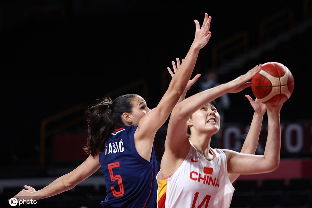 中国女篮失利后球员教练评论员齐发声：失利遗憾 未来可期！