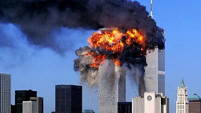 911事件后美国对阿富汗发起战争，塔利班逃离首都喀布尔