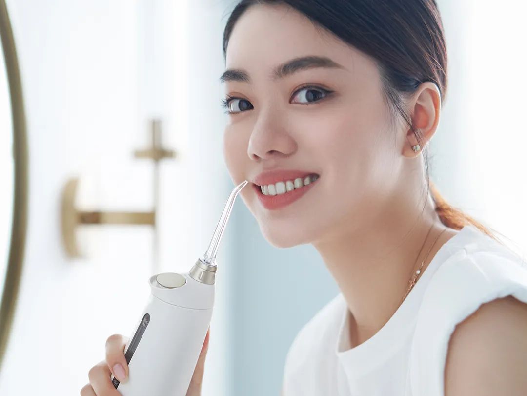1秒清洁牙缝,牙齿问题不用怕,想吃啥就吃啥,省几万看牙钱