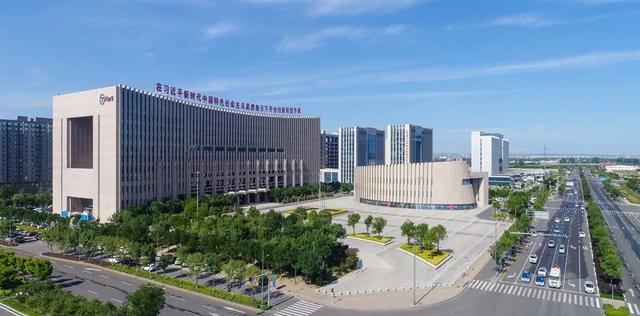 山西综改区是山西经济转型发展的前沿阵地,太原市乃至全省都对其寄予