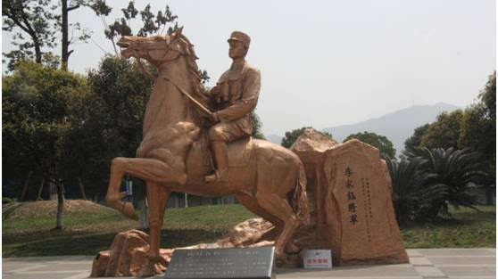 李家钰在战斗中身中数弹，一代将领便在日军的攻势下殒命_凤凰网视频_凤凰网