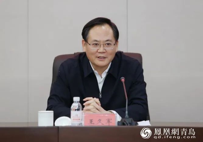 政务 正文担任青岛市委常委,统战部部长4年多,王久军经常出现在青岛不