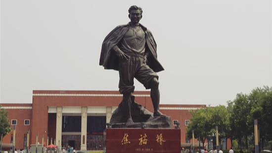 兰考受风沙侵袭粮食产量几乎为零，焦裕禄治理风沙后是否能改善这一情况？