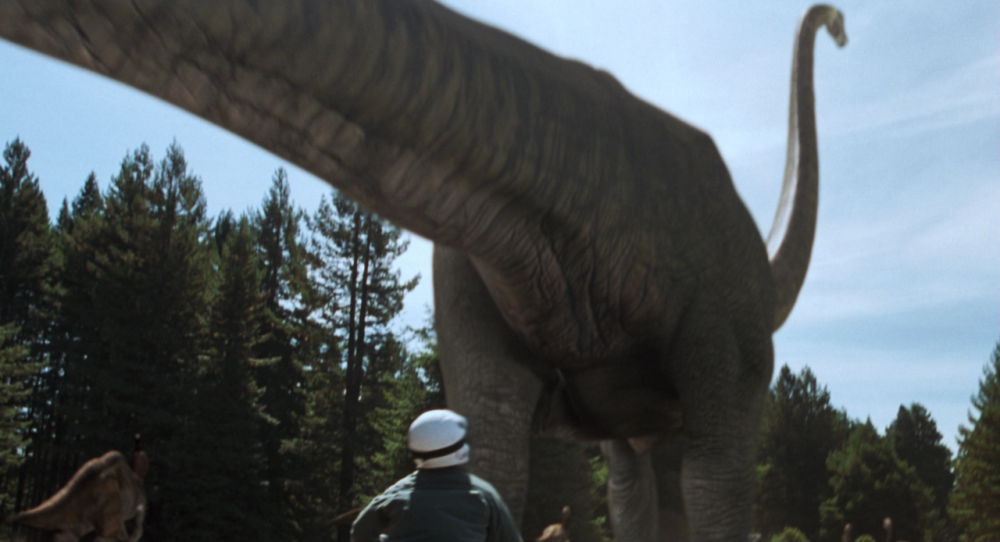 图注:电影《侏罗纪公园2》中的马门溪龙,图片来自网络