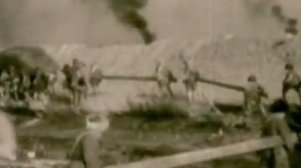 天津战役，陈长捷在城防线外挖了一条护城河，解放军是如何通过的？