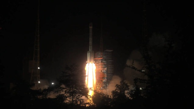 中国成功发射中星2E卫星