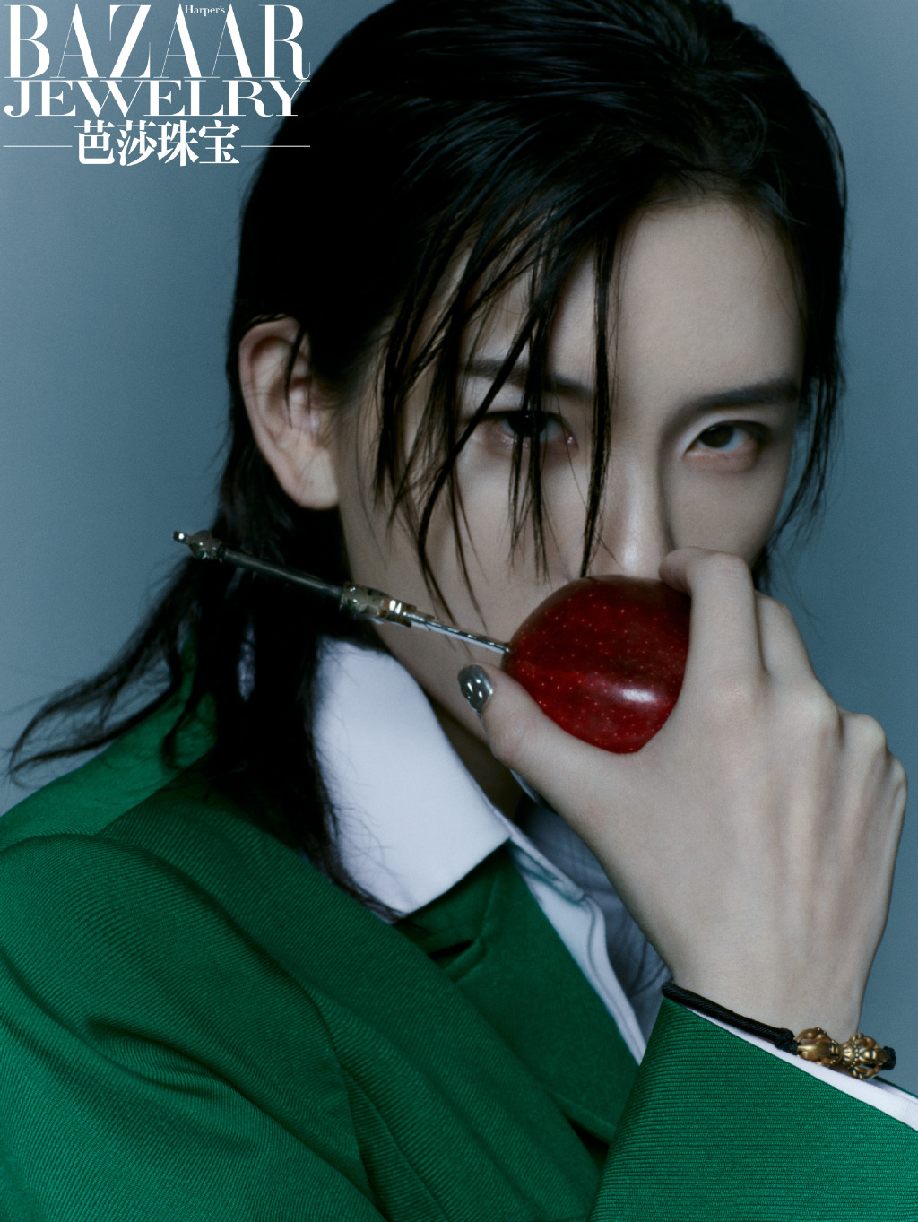 陆柯燃演绎清冷厌世眼神杀