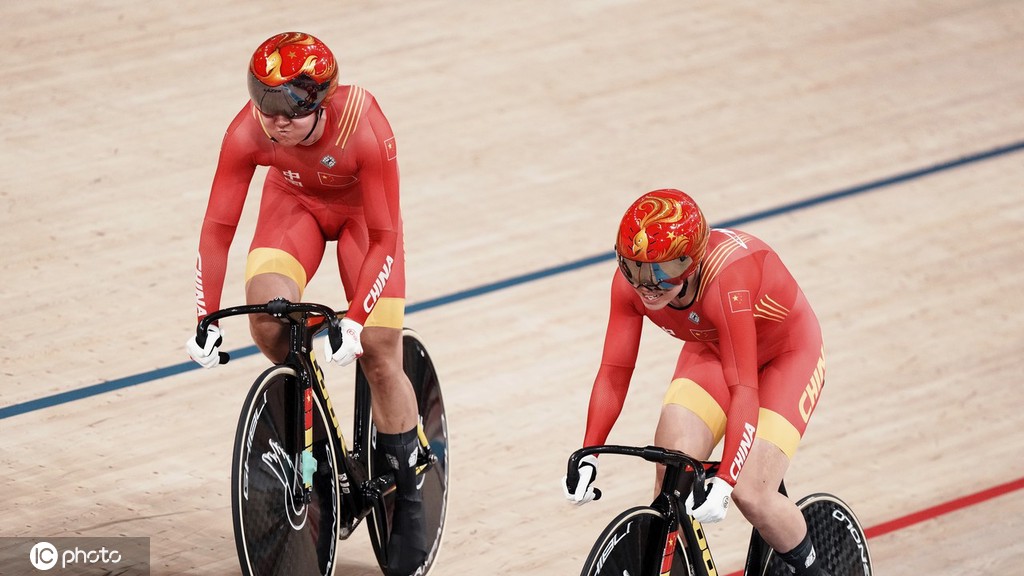 第28金！中国队卫冕自行车女团金牌 双人组仅领先亚军0.085秒