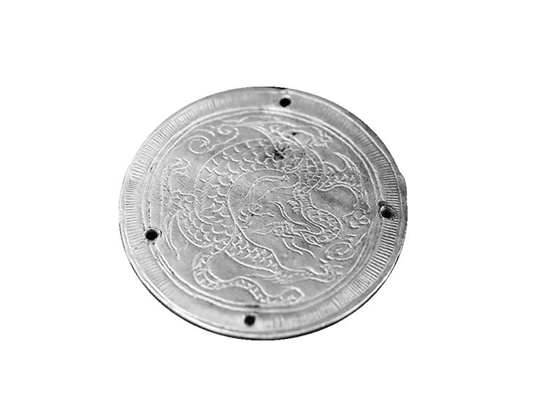 唐代龙纹金饰牌