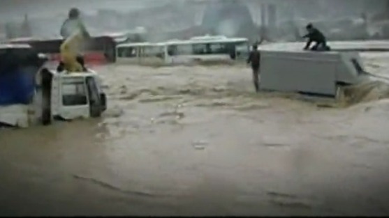 2009年土耳其特大暴雨：不到两个小时，伊斯坦堡古城被洪水淹没