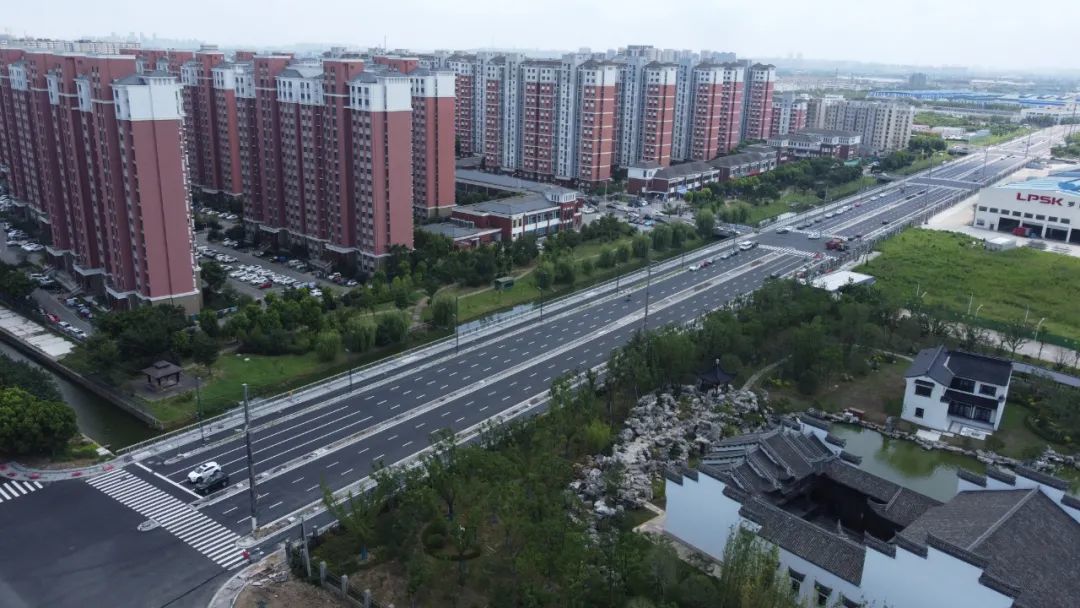 苏州大动脉主车道冯梦龙大道提前通车