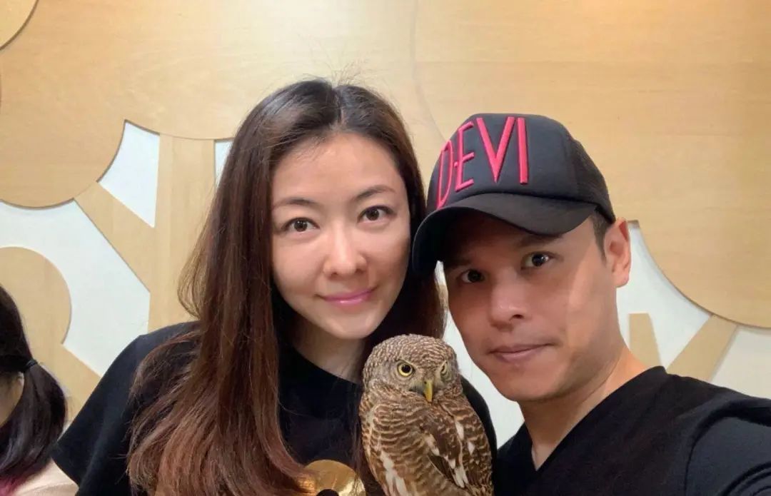 记得两人刚在一起时,因为郭可颂的姐姐郭可盈并不喜欢熊黛林,所以不