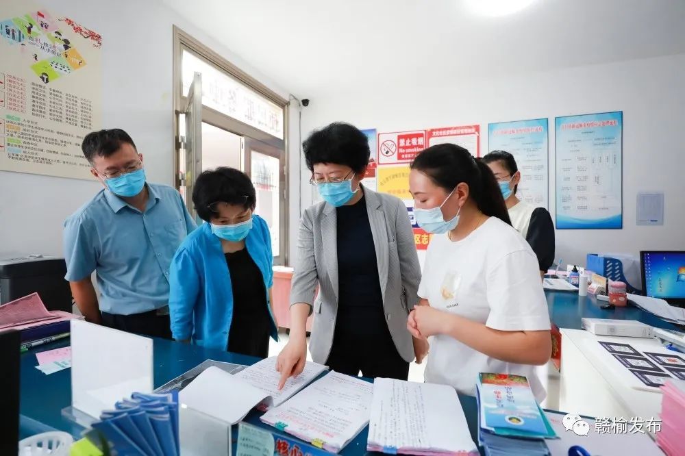 连云港赣榆区区长李莉检查疫情防控工作
