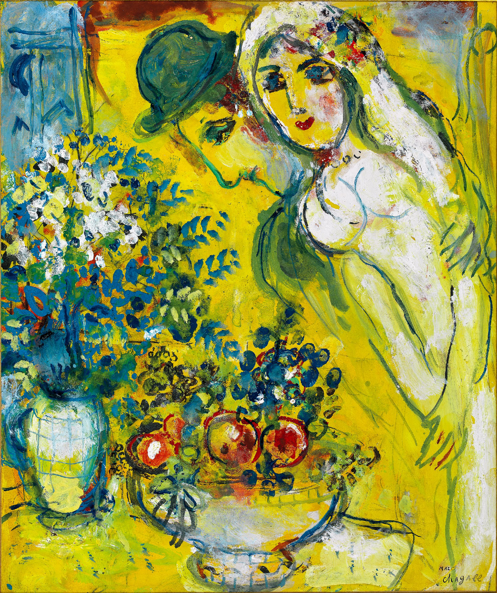 《黄色背景上的恋人》Lovers on Yellow Background  1960，油彩、水粉于纸面 Oil and gouache on lined paper  59.7×49.3cmⓒ Marc Chagall / ADAGP, Paris - SACK, Seoul, 2021