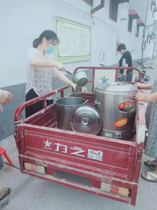 焦作修武85后女支书抗疫一线绽芳华