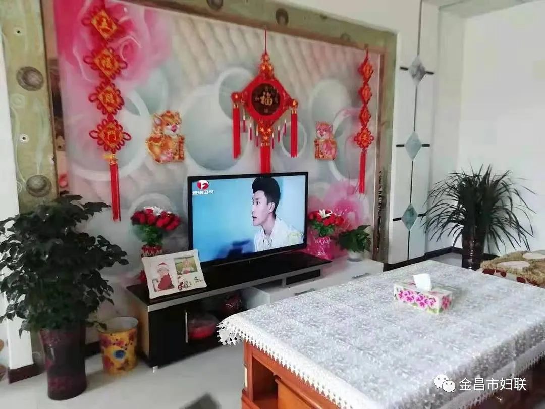 永昌县河西堡镇西庄子村三社任龙庭院