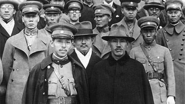 西安事变发生后，苏联为何成为全世界关注的焦点？