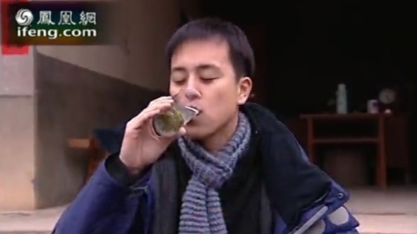 喝茶的时候应该如何品茶？这三个步骤必不可少