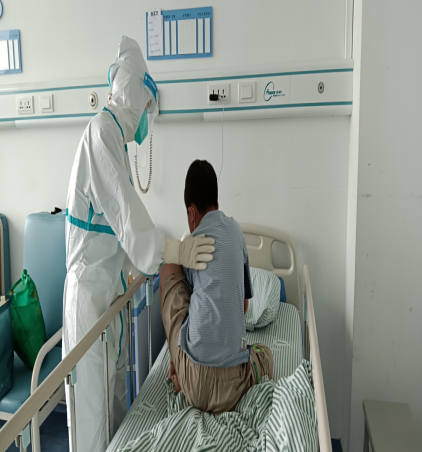 疫情下的病友情 不是亲情胜似亲情