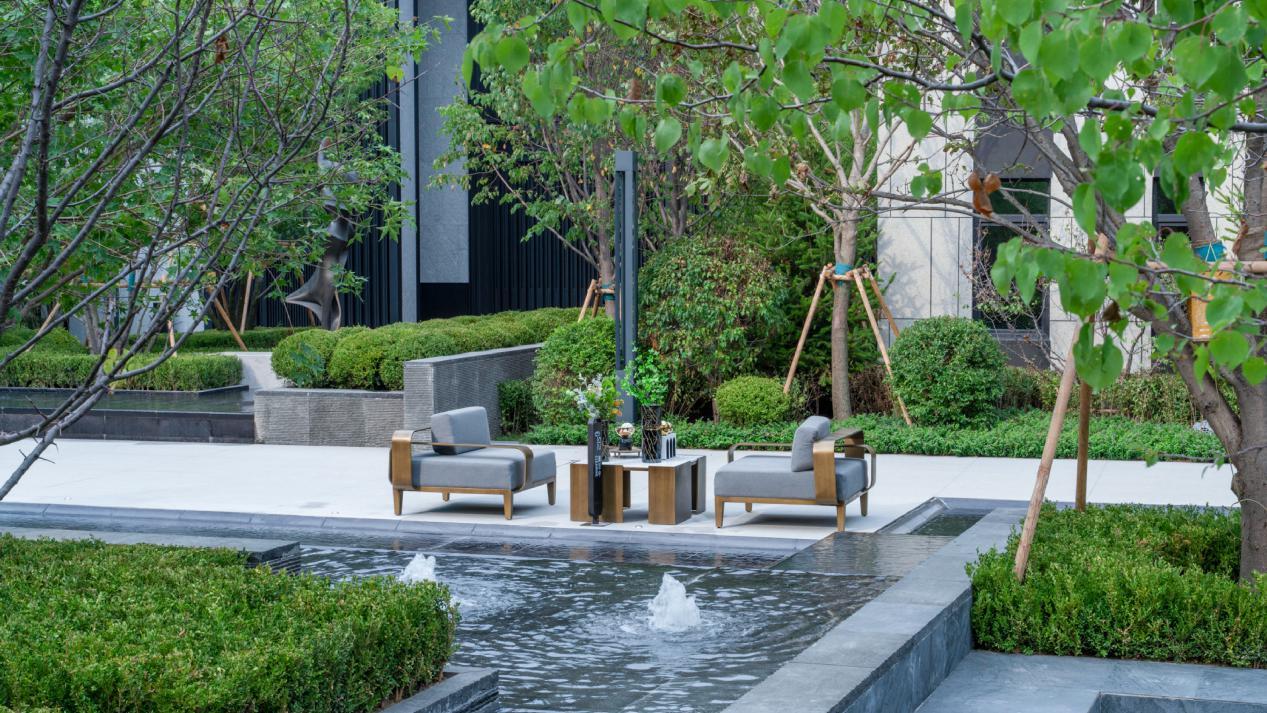 龙湖 方林·岸芷汀兰|艺术园林高度 层峯人居高地