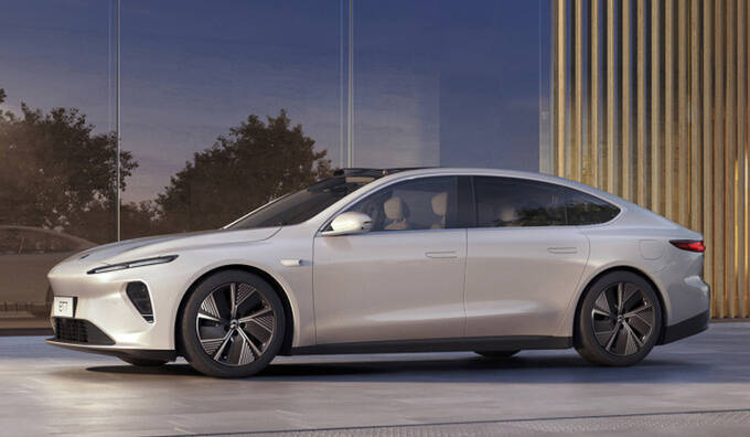 蔚来新轿车明年发布尺寸超Model 3 预计33万起售-图1
