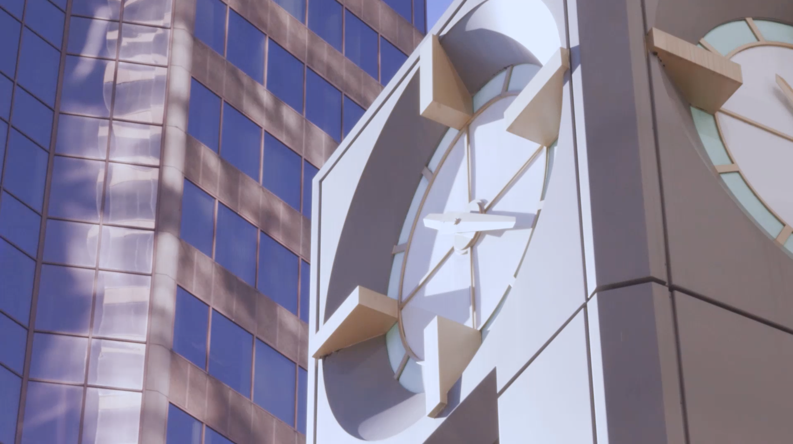 6大顶尖商学院走进一汽红旗：探国车奥秘 领时代自信