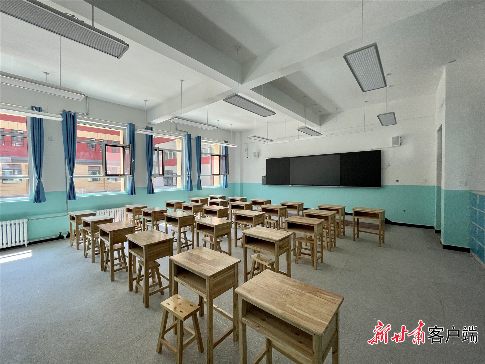 明亮的教室