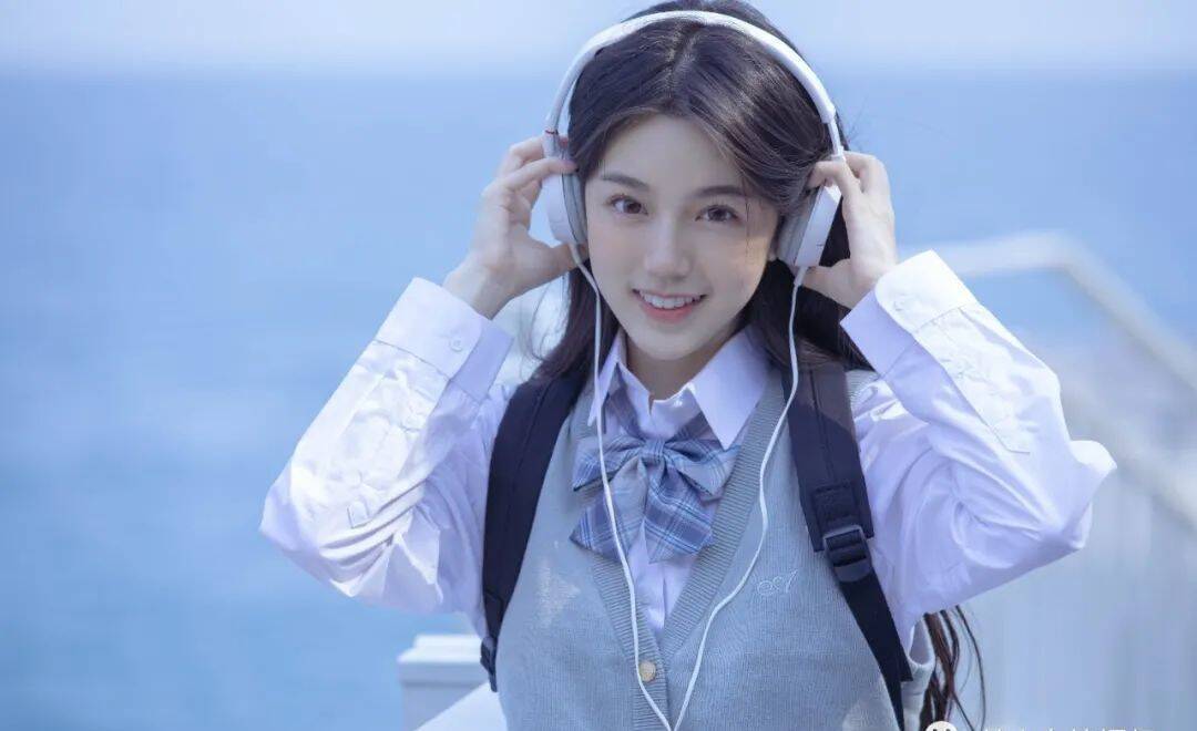 美少女圈拉胯成啥样了连她都被说是颜值诈骗