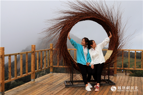 图12：来自野三坡风景区