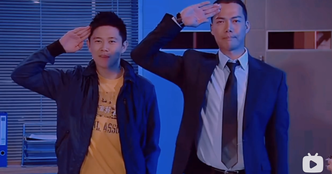 谢天华与欧阳靖会面,是《潜行狙击》里场景的复制粘贴.