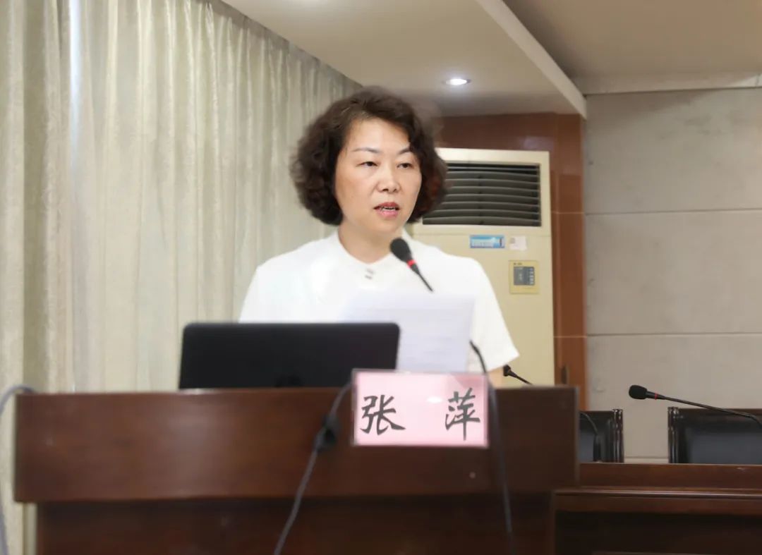 学习班邀请南昌大学基础医学院遗传教研室主任张春平教授授课,80余名