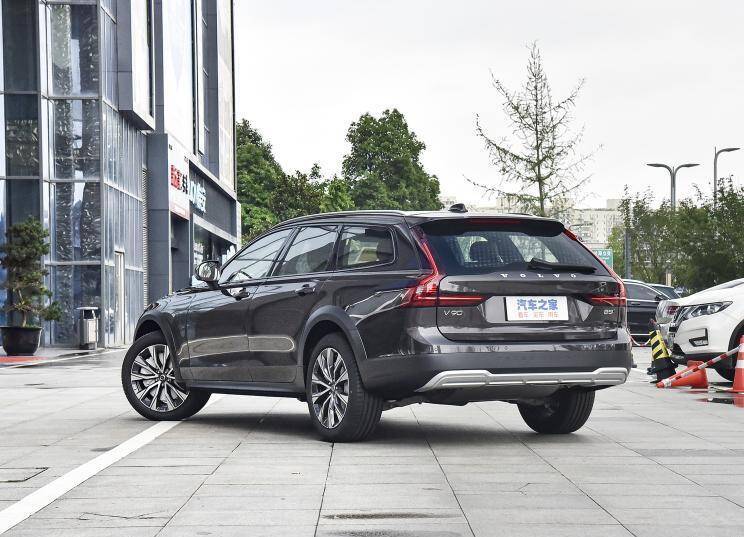 cross country b5 awd 智远版">新款沃尔沃v90cc指导售价