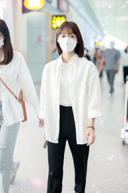 火箭少女前成员段奥娟被伯克利录取成为王源欧阳娜娜师妹