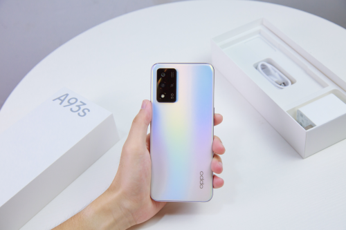 (OPPO A93s)