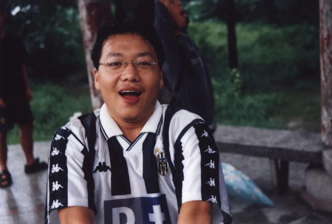 周帅锋大学期间组织班级活动