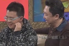 郭麒麟曾在学校和高年级女生一起工作 郭德纲无情吐槽