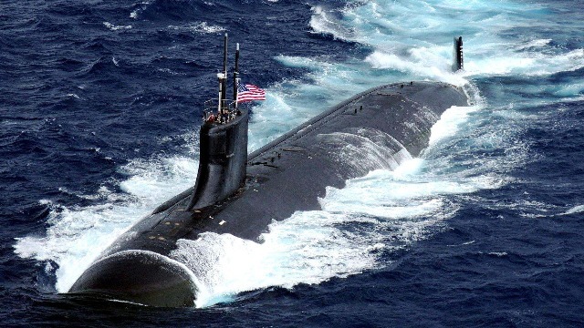 美军"海狼"级核潜艇堪称世界一流,若遇战时,该如何对付它?