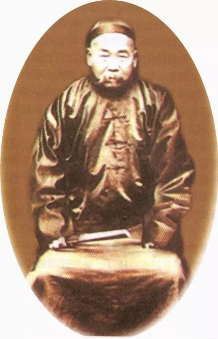 以中华老字号"瑞蚨祥"的经营者孟洛川为原型的纪录片《瑞出东方》在