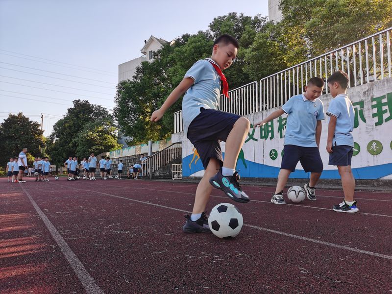 开学第一周金东区曙光小学52课后托管服务全面启动