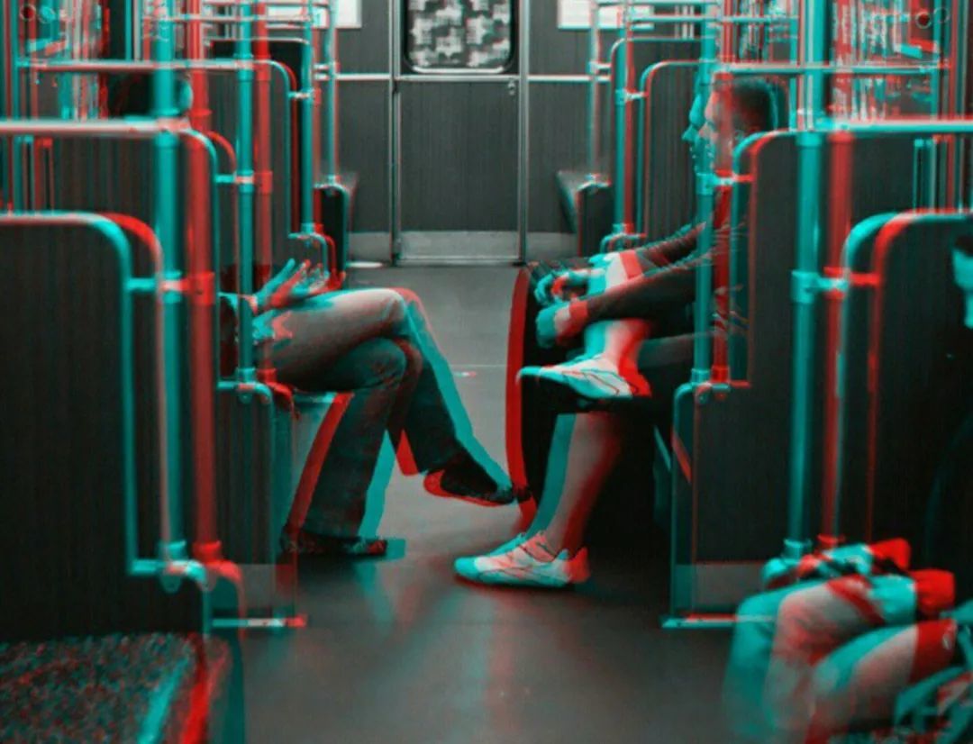 交通运输部回应西安地铁拖拽女乘客事件：已上报该事件，正在处理_凤凰网视频_凤凰网