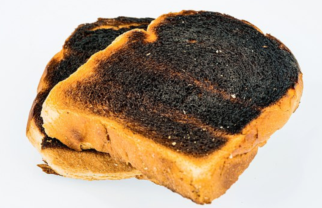 图:面包在烤制过程中会生成致癌物丙烯酰胺