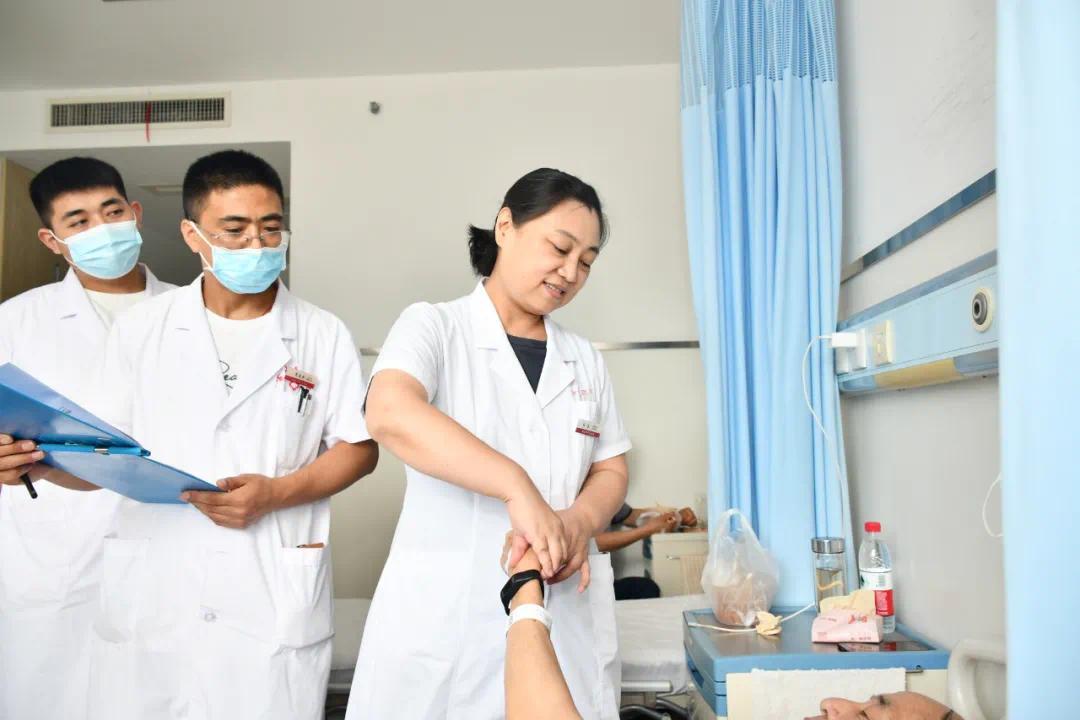 西安市中医医院脾胃病科孙洁主任医师